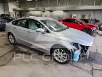 2019 Ford FUSION фото