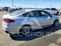 2019 Ford FUSION photo
