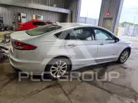 2019 Ford FUSION фото