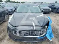 2019 Ford FUSION photo