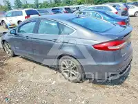 2019 Ford FUSION фото