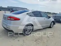2019 Ford FUSION фото