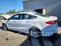 2019 Ford FUSION photo