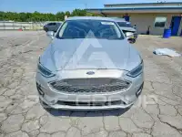 2019 Ford FUSION photo