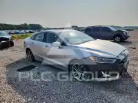 2019 Ford FUSION фото