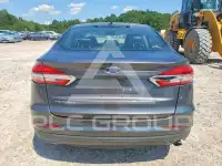 2019 Ford FUSION photo