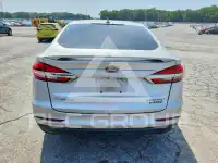 2019 Ford FUSION photo
