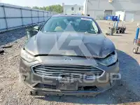 2019 Ford FUSION photo