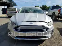 2019 Ford FUSION фото