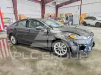 2019 Ford FUSION photo