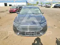 2019 Ford FUSION photo