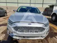 2019 Ford FUSION photo