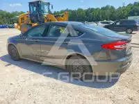 2019 Ford FUSION photo