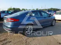 2019 Ford FUSION фото