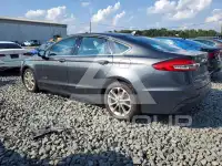 2019 Ford FUSION photo