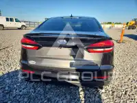 2019 Ford FUSION photo