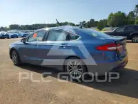 2019 Ford FUSION photo
