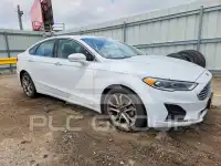 2019 Ford FUSION фото