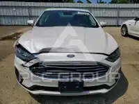 2019 Ford FUSION фото
