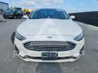 2019 Ford FUSION photo