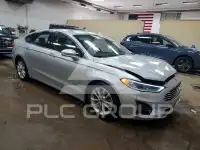 2019 Ford FUSION фото