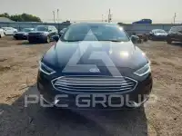 2019 Ford FUSION фото