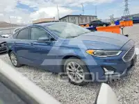 2019 Ford FUSION photo