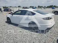 2019 Ford FUSION photo