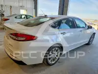 2019 Ford FUSION фото