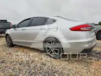 2019 Ford FUSION фото