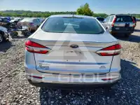 2019 Ford FUSION photo