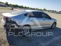 2019 Ford FUSION фото