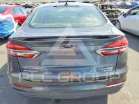 2019 Ford FUSION фото