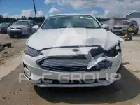 2019 Ford FUSION photo
