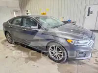 2019 Ford FUSION фото