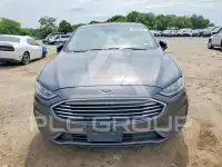 2019 Ford FUSION фото