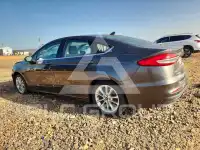 2019 Ford FUSION photo
