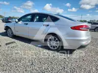 2019 Ford FUSION photo