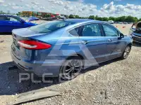 2019 Ford FUSION фото