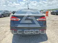 2019 Ford FUSION photo