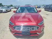 2019 Ford FUSION photo