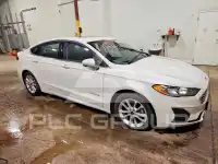 2019 Ford FUSION photo