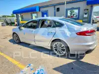 2019 Ford FUSION фото