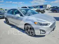 2019 Ford FUSION photo