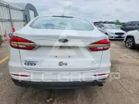 2019 Ford FUSION photo