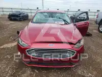 2019 Ford FUSION photo