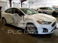 2019 Ford FUSION фото