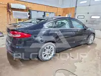 2019 Ford FUSION photo
