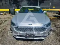 2019 Ford FUSION photo