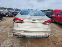 2019 Ford FUSION фото